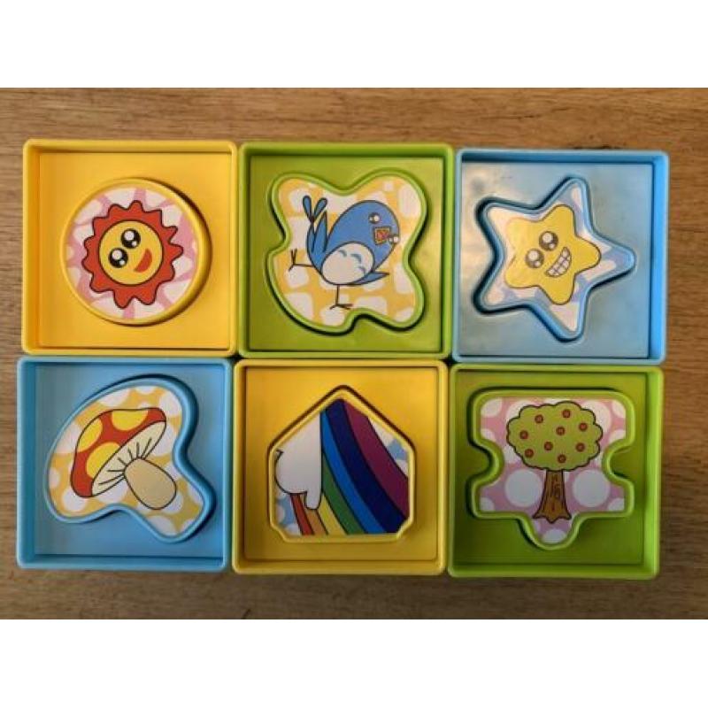 Puzzel- en sorteerblokjes