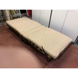 Vouwbed