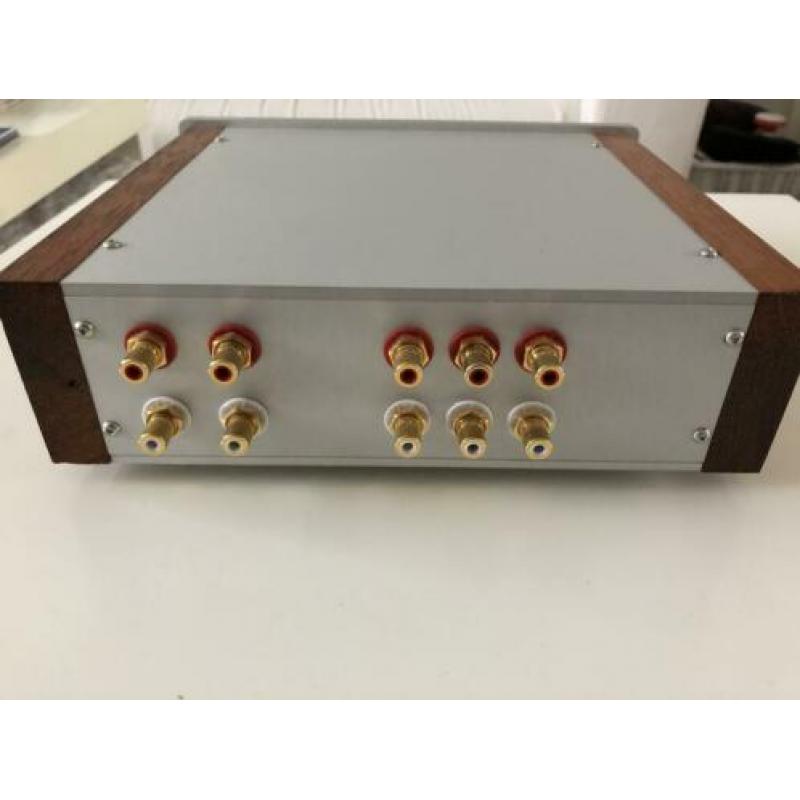 Khozmo passive preamplifier