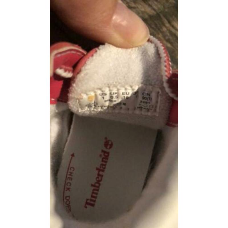 Roze timberlands mt16