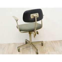 Industriele bureaustoel Ahrend de Cirkel 80504