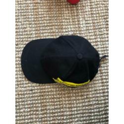 Off white pet 4 panel cap origineel!