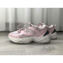Nike m2k tekno