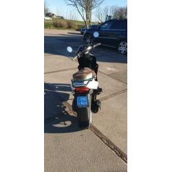 kymco agility 50 4takt snor scooter blauwe plaat.