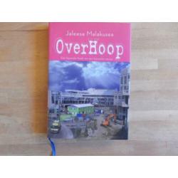 Jaleesa Malakusea - Overhoop Een Bijzonder Boek