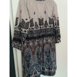 Tuniek maat 44