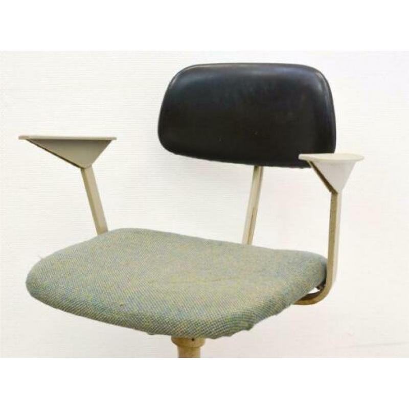 Industriele bureaustoel Ahrend de Cirkel 80504