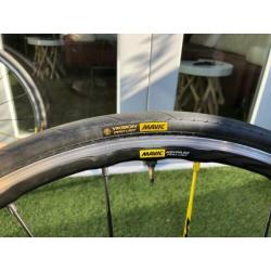 Mavic Ksyrium Pro UST wielen met Yksion Pro tubeless banden