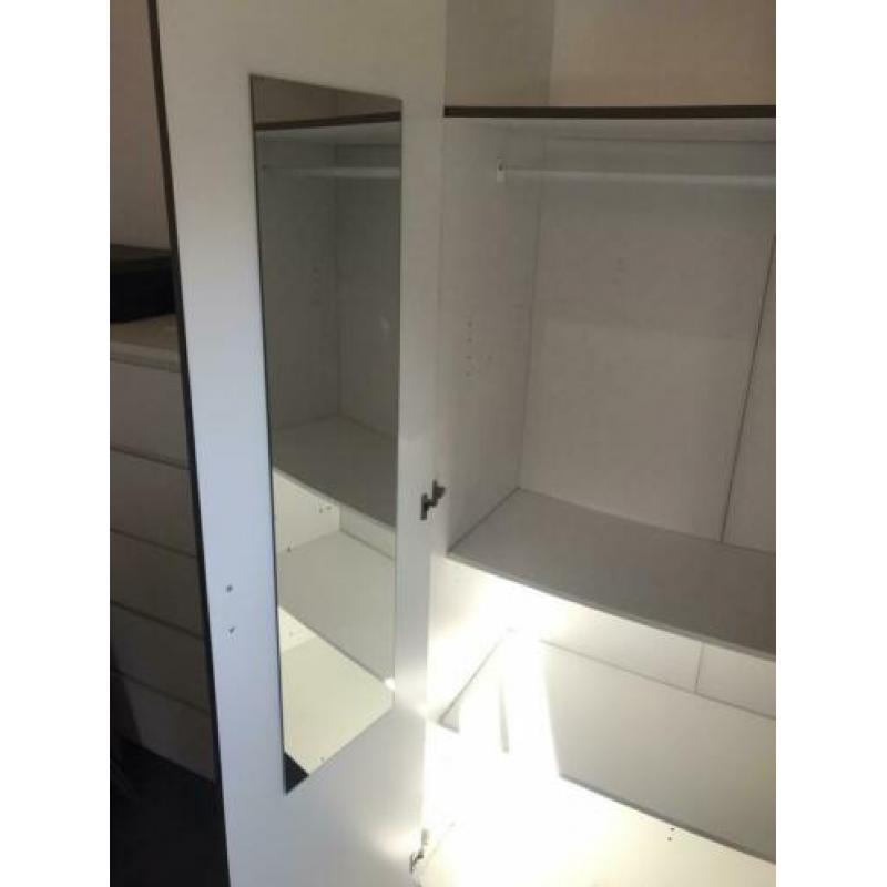 Prima kast H200xD51xB147,5 CM