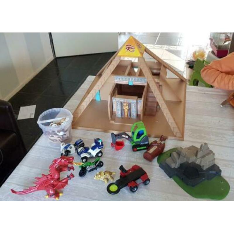 Playmobil