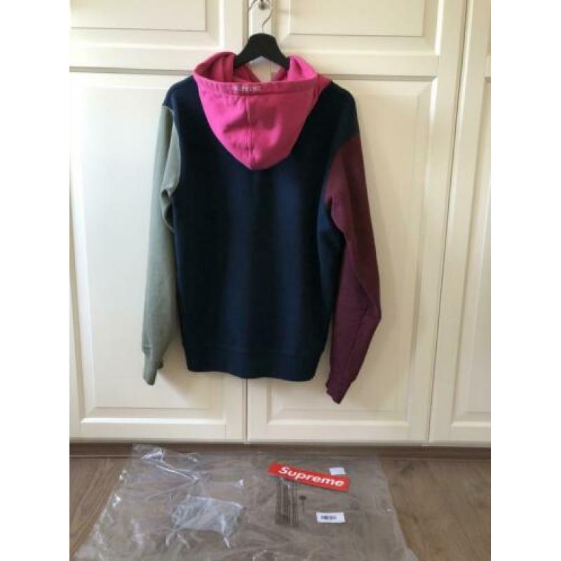 Supreme S logo colorblocked hoodie maat medium