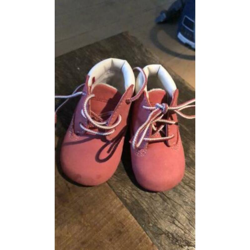 Roze timberlands mt16