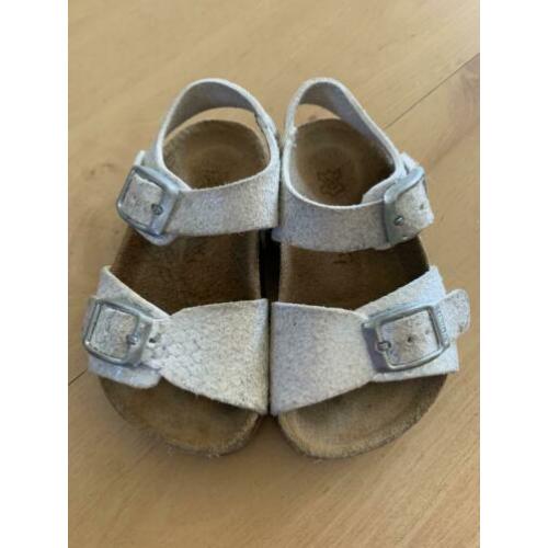 Kipling sandalen maat 20