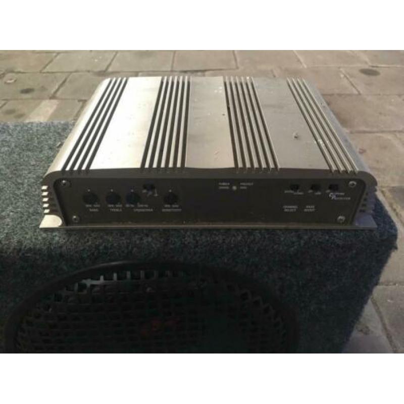 Super kenwood bass box met becker versterker