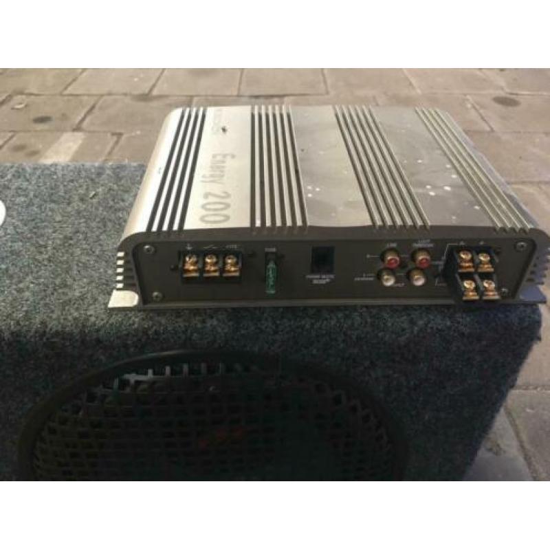 Super kenwood bass box met becker versterker
