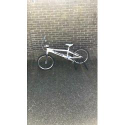 Cross fiets meybo
