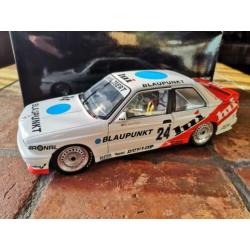 BMW E30 M3 DTM 1987 Manthey Minichamps 1/18