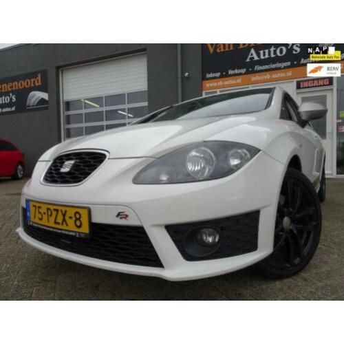SEAT Leon 2.0 TFSI FR 6 bak van 2de Eig en airco en navigati