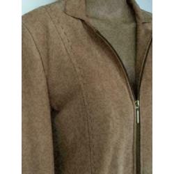 D238 CABRINI: maat 44=L beige echt suede-leren jasje jack ja