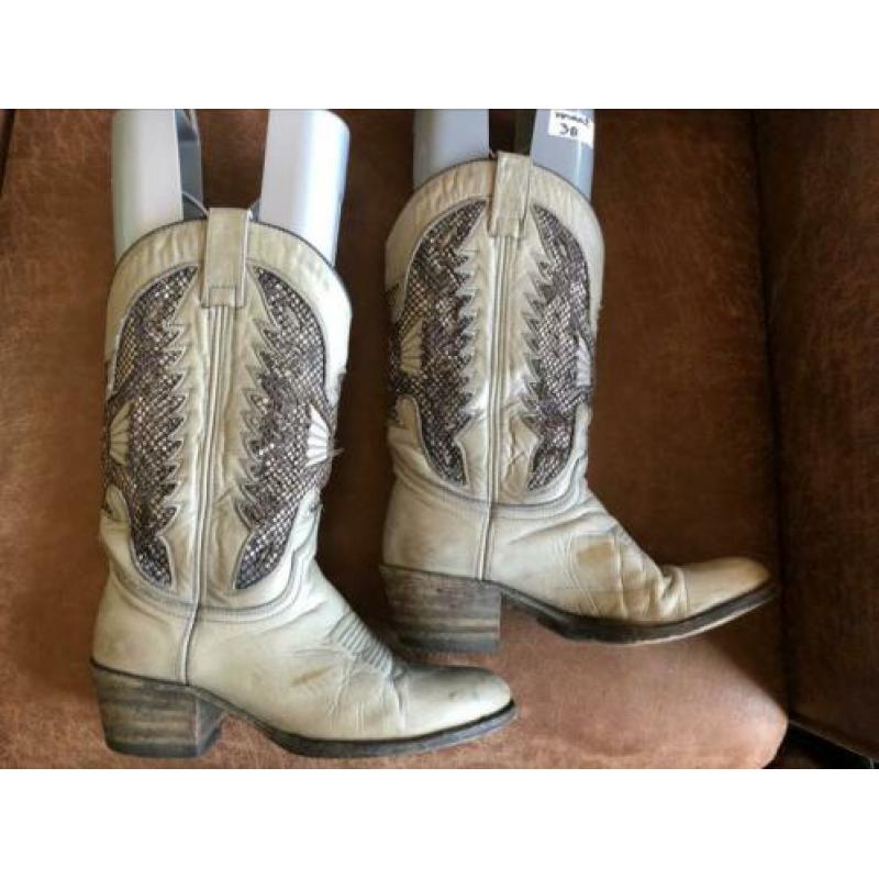 Sendra Debora 8850 maat37