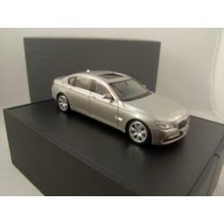 BMW 750 li Champagne