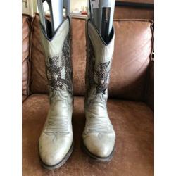Sendra Debora 8850 maat37