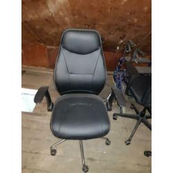 Z.g.a.n partij bureaustoelen al vanaf 30 euro