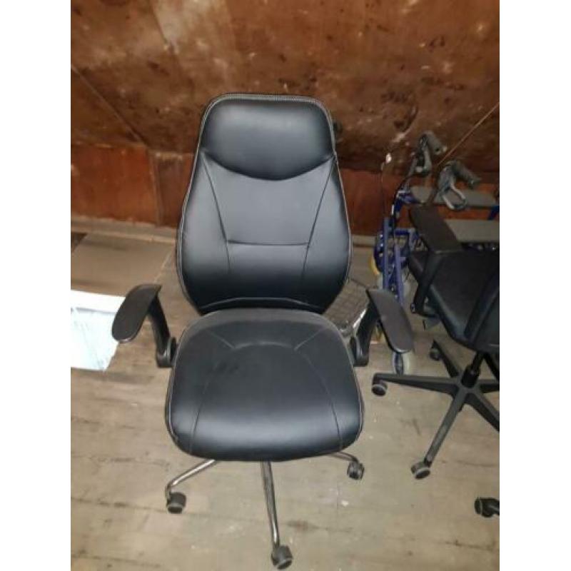 Z.g.a.n partij bureaustoelen al vanaf 30 euro