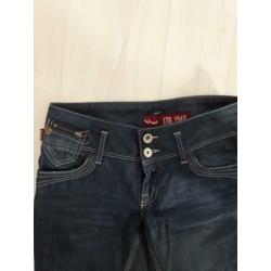 Donkerblauwe LTB jeans maat eu 38