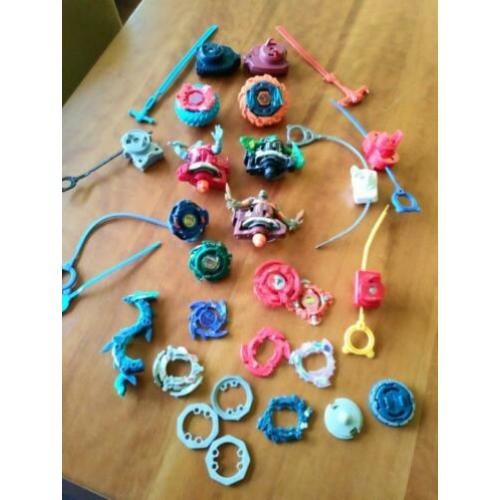 BEYWHEELZ en BEYBLADE SHOGUN, BEYBLADE SPINNERS + ACCESOIRES