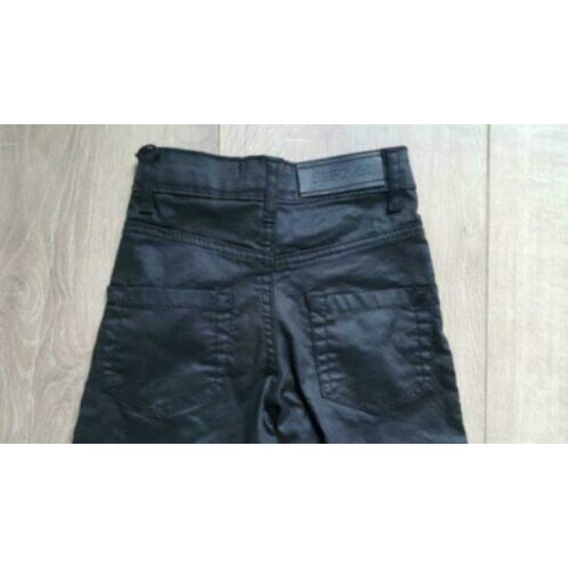 Partij kinderkleding Supertrash 8 stuks.