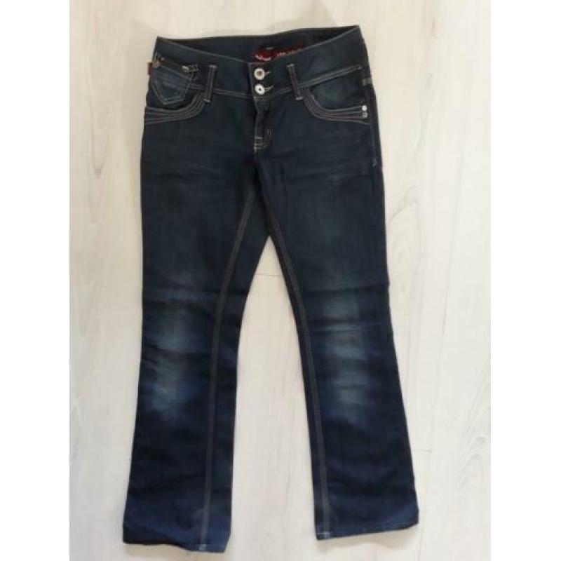 Donkerblauwe LTB jeans maat eu 38