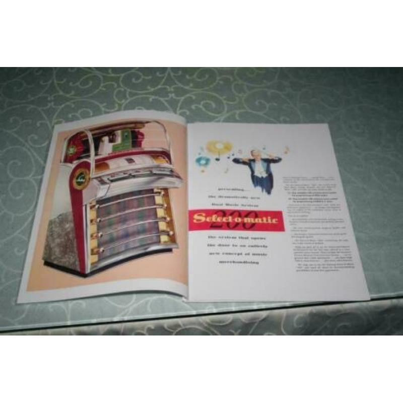 Mooie repro brochure van de Seeburg V200 nr 8