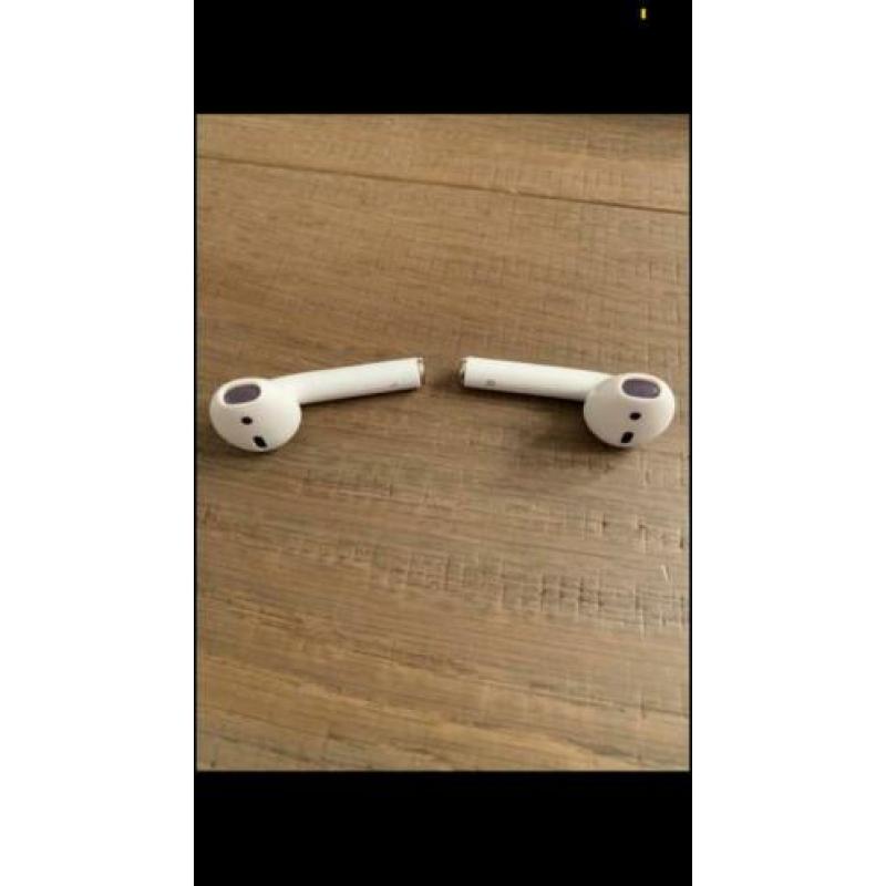 AirPods 2