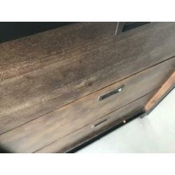 Dressoir mango hout met stalen loft deuren hoge korting