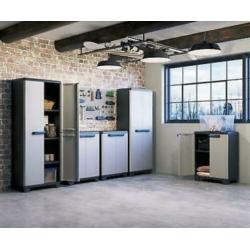 Keter Linear hoge kast voor in tuin/garage (PVC)
