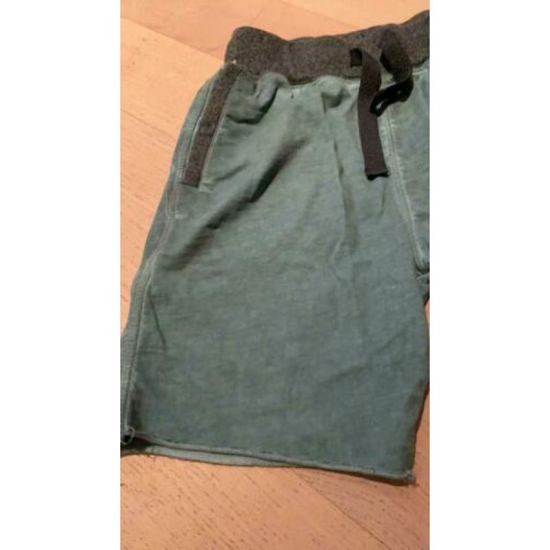 Tumble n dry korte broek maat 128