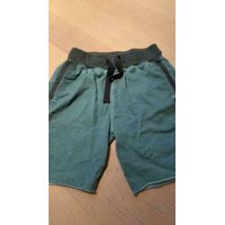 Tumble n dry korte broek maat 128