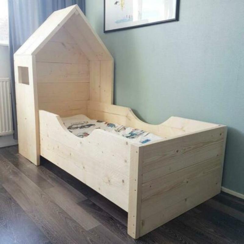 Bedden steigerhout