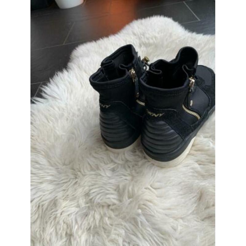 Sneakers DKNY maat 39