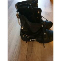 Nikkie delfina boots Maat 40