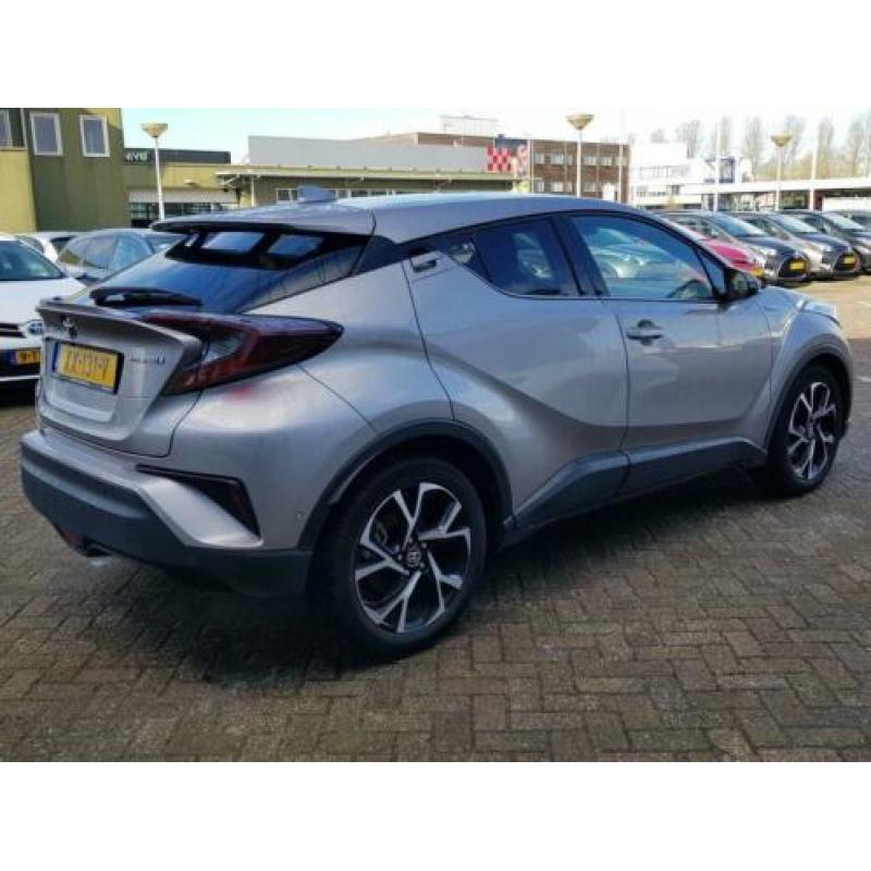 Toyota C-HR 1.8 Hybrid Style