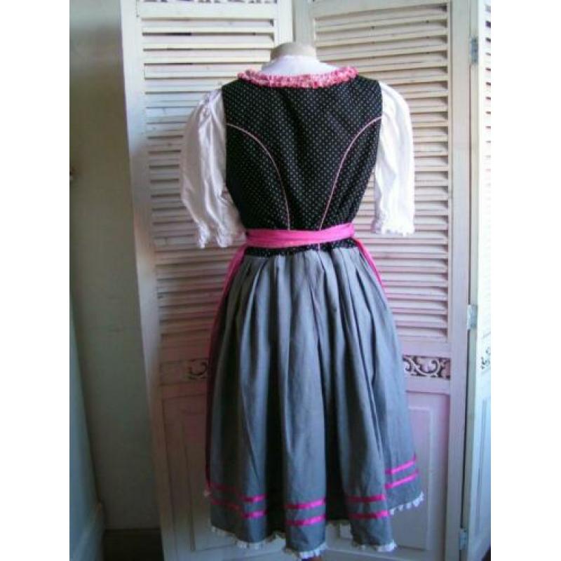 tiroler dirndl jurk schort blouse maat 42 nr MM 1156
