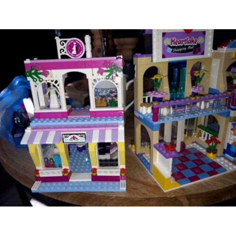 Lego Friends winkelcentrum met doos