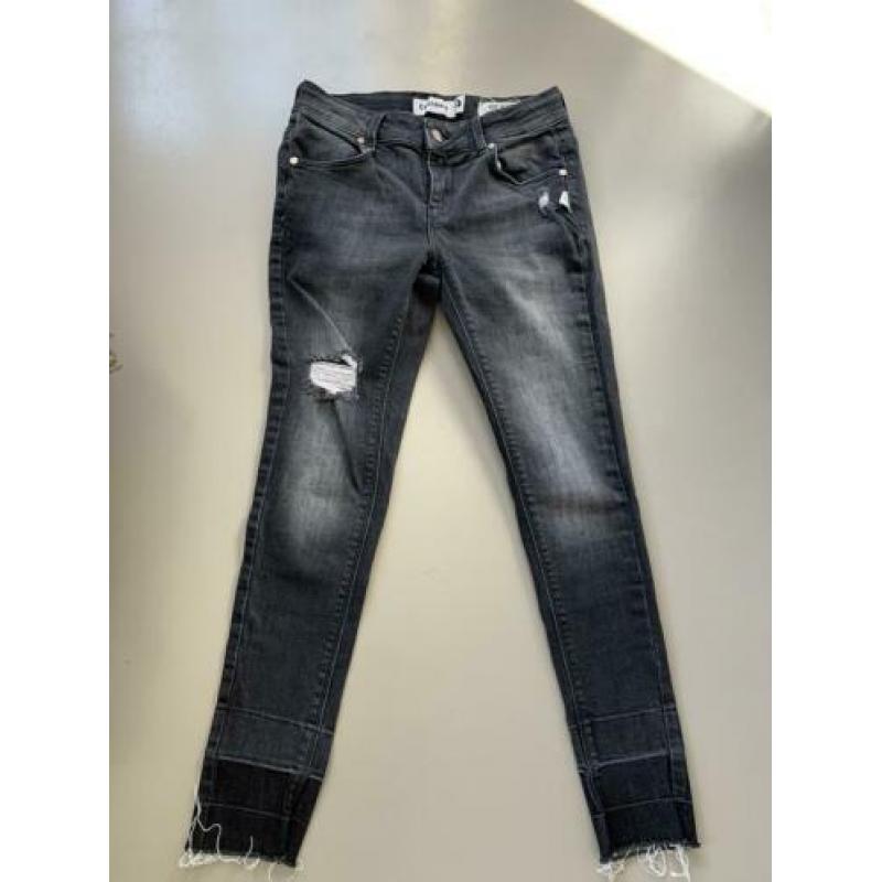 Cost Bart skinny maat 26 of 152/158
