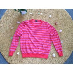 Roze, rood, goudglitter gestreept truitje in maat M/L