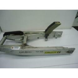 DR800 1990 - 1999, Suzuki Achterbrug D1-32612