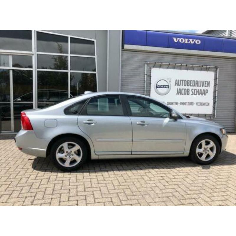 Volvo S40 D2 Limited Edition Navi / Bluetooth telefoon / Cru