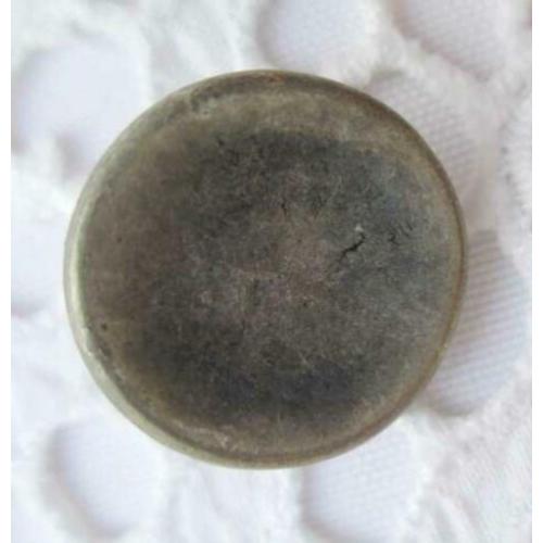 Vintage oude metalen knoop nr M1303 zilver