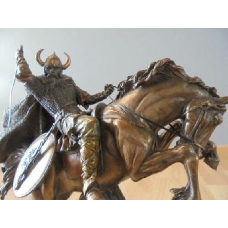 Viking te paard Veronese brons Oslo= Hoogte 26 cm